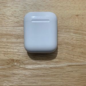 Apple AirPod Charging Case